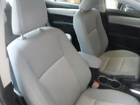 Used 2014 Toyota Corolla LE image 26