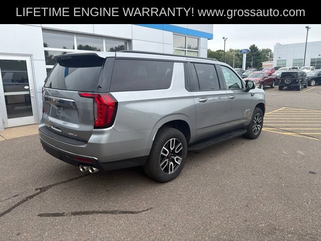 Used 2024 GMC Yukon XL AT4 w/ Technology Package AWD/4WD image 7