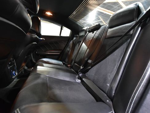 Used 2013 Dodge Charger R/T RWD image 36