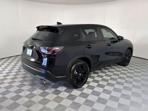 Used 2026 Honda HR-V Sport image 9