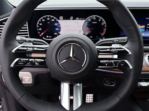 New 2025 Mercedes-Benz GLS 580 4MATIC image 70
