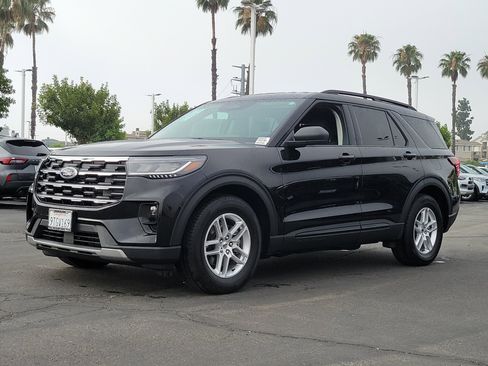 Used 2026 Ford Explorer Active w/ Active Comfort Package RWD image 17