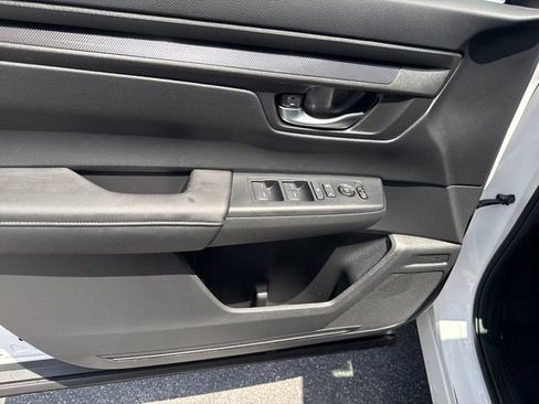 Certified 2024 Honda CR-V LX image 9