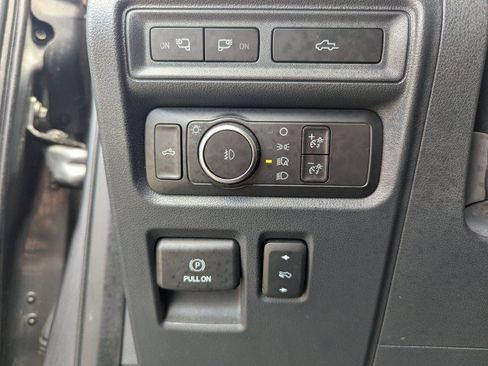 Used 2021 Ford F150 Lariat w/ Equipment Group 502A High AWD/4WD image 17