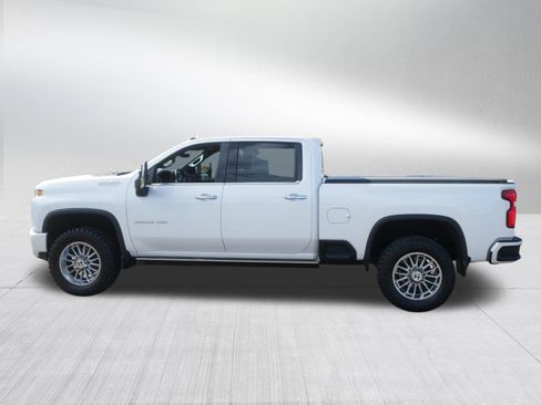 Used 2022 Chevrolet Silverado 3500 High Country w/ Z71 Off-Road Package AWD/4WD image 4