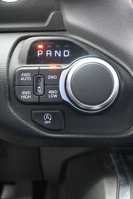 Used 2025 RAM 1500 Big Horn AWD/4WD image 11