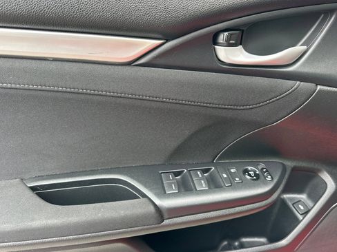 Used 2016 Honda Civic EX image 11