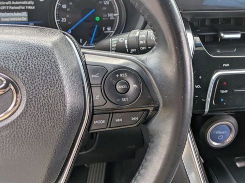 Certified 2022 Toyota Venza XLE AWD/4WD image 20