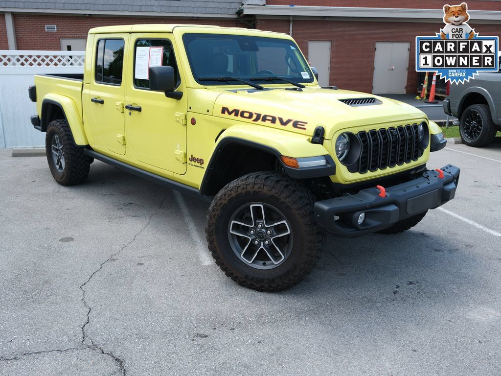 Used 2024 Jeep Gladiator Mojave AWD/4WD image 1