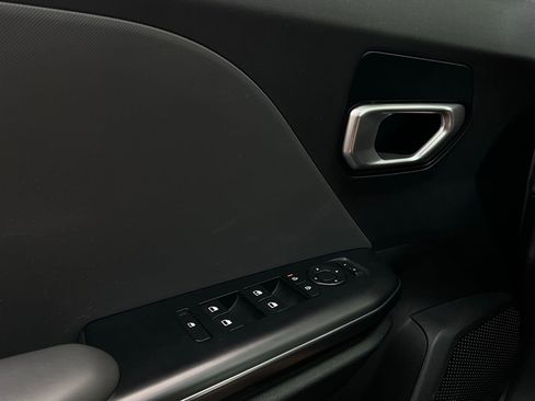Used 2025 Kia K4 LXS image 20