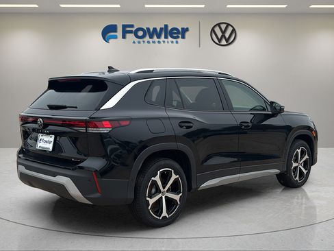 New 2026 Volkswagen Tiguan SE AWD/4WD image 7