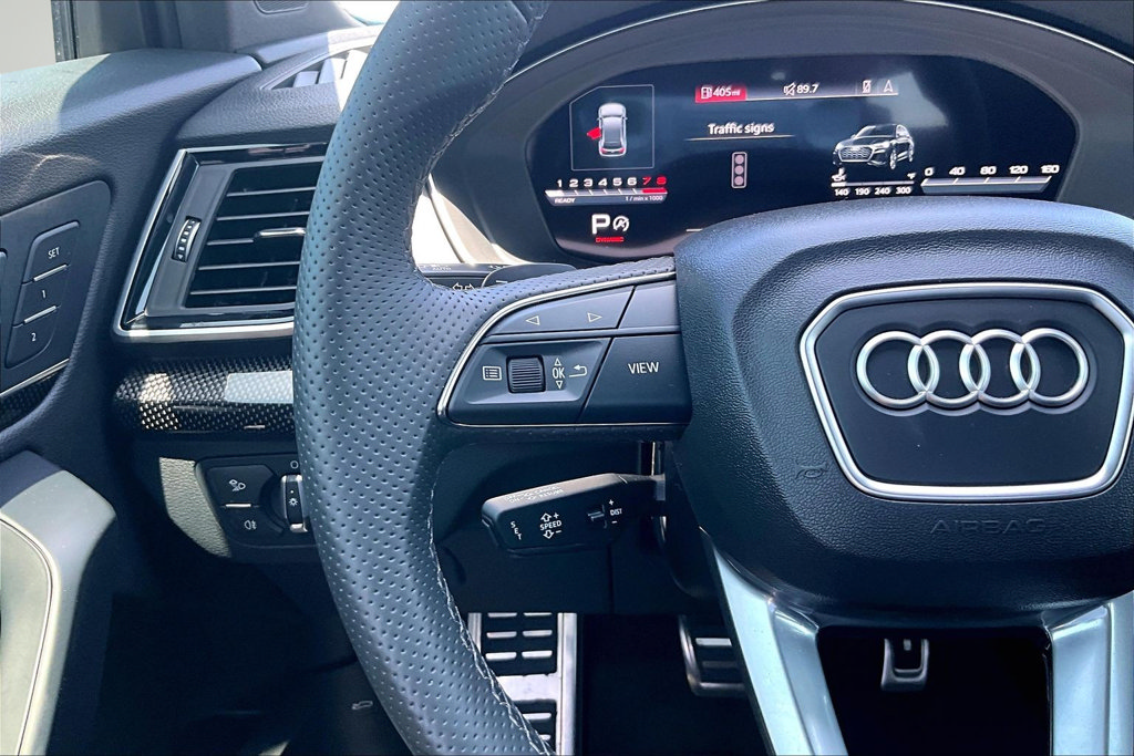 Used 2025 Audi SQ5 Premium Plus AWD/4WD image 15