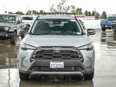 Used 2026 Toyota Corolla Cross LE w/ Moonroof Package FWD image 2