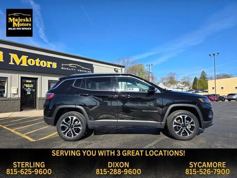 Used 2022 Jeep Compass Limited image 9