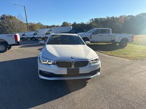 Used 2018 BMW 530i xDrive image 16