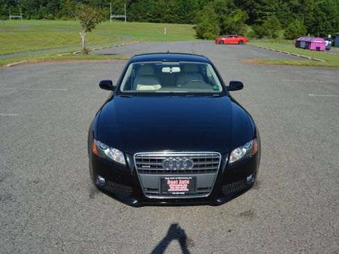 Used 2010 Audi A5 2.0T Premium image 9