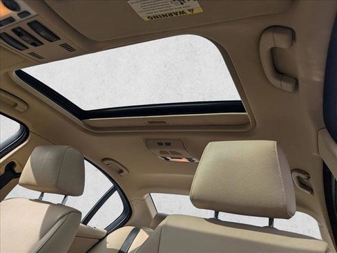 Used 2006 BMW 325i Sedan image 14