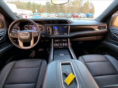 Used 2021 GMC Yukon Denali w/ Denali Ultimate Package image 15