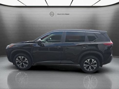 Certified 2023 Nissan Rogue SV FWD image 7