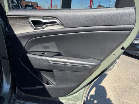 Used 2025 Kia Sportage X-Line image 15