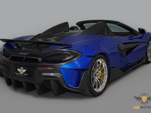 Used 2020 McLaren 600LT Spider image 7