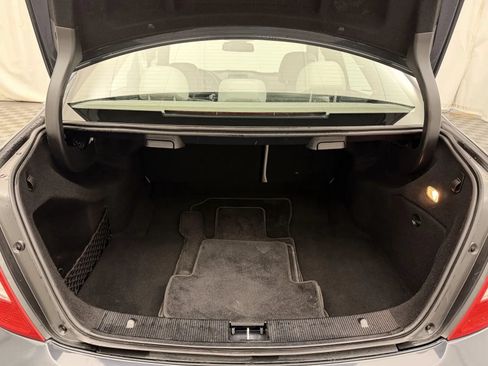 Used 2011 Mercedes-Benz C 300 4MATIC Sedan image 25