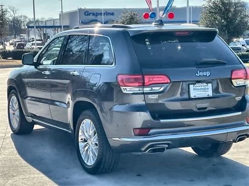 Used 2018 Jeep Grand Cherokee Summit image 5