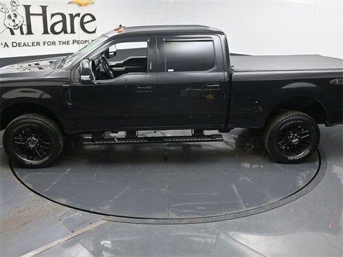 Used 2019 Ford F250 Lariat image 41