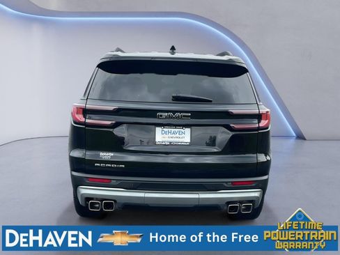 Used 2025 GMC Acadia Elevation FWD image 5