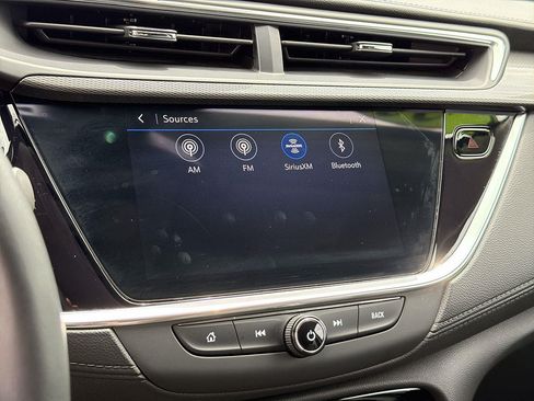 Used 2023 Buick Encore GX Essence w/ Experience Buick Package FWD image 12
