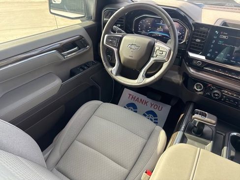 Used 2023 Chevrolet Silverado 1500 LT Trail Boss image 16