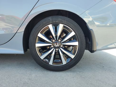 Certified 2023 Honda Civic EX image 7