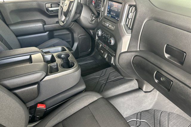 Used 2022 Chevrolet Silverado 1500 Custom AWD/4WD image 15