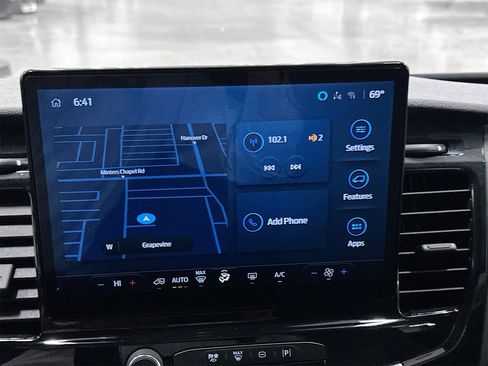 Used 2023 Ford Transit 350 XLT image 14