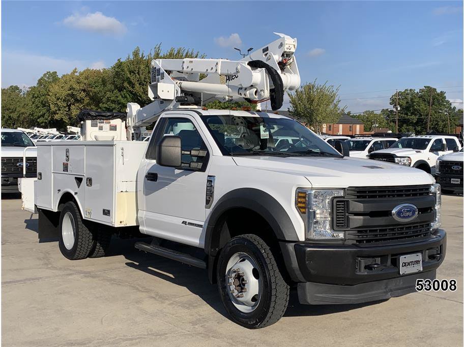 Used 2019 Ford F550 4x4 Regular Cab Super Duty w/ Snow Plow Prep Package image 4