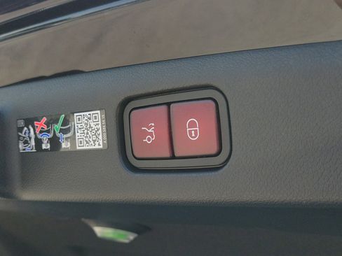 New 2026 Mercedes-Benz E 53 AMG e 4MATIC Sedan image 5