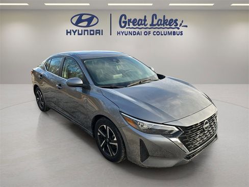 Used 2024 Nissan Sentra SV image 7