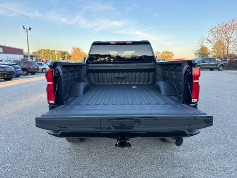 New 2026 Chevrolet Silverado 3500 LT w/ Trail Boss Package image 13