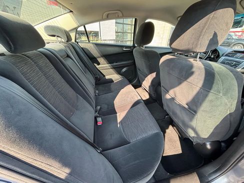 Used 2010 MAZDA MAZDA6 i Sport image 9