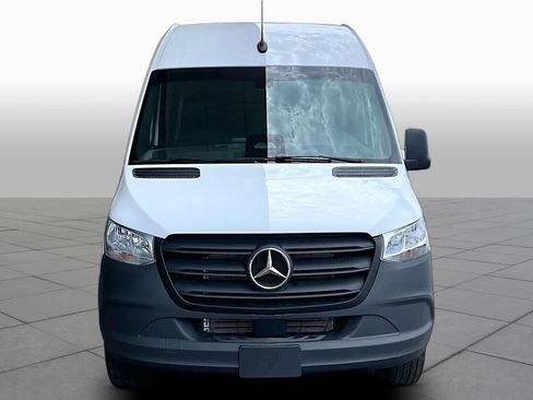 New 2026 Mercedes-Benz Sprinter 2500 image 3