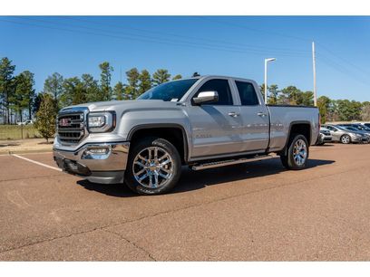 Used 2018 GMC Sierra 1500 SLE w/ SLE Value Package