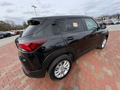 Used 2025 Chevrolet TrailBlazer LS w/ LS Convenience Package image 22