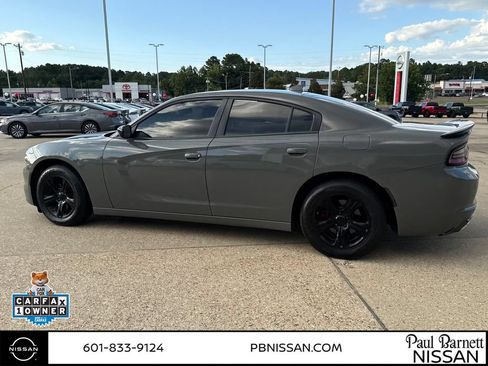 Used 2023 Dodge Charger SXT RWD image 14