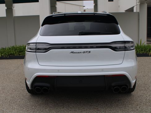 Used 2026 Porsche Macan GTS AWD/4WD image 6