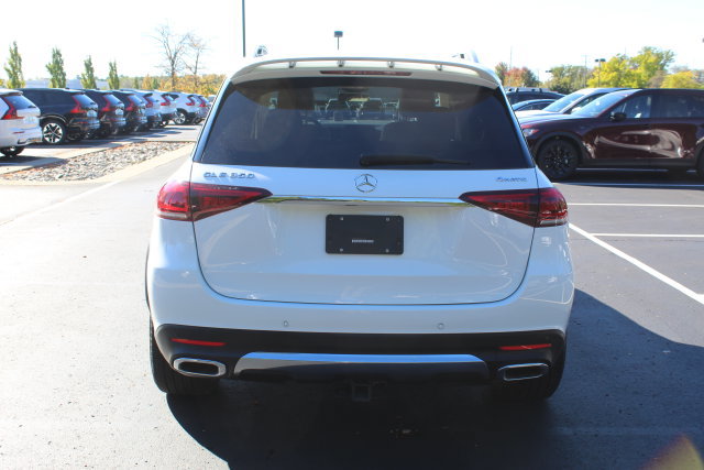 Used 2021 Mercedes-Benz GLE 350 4MATIC image 4