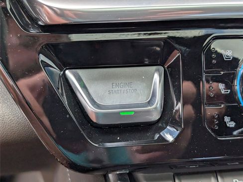 Used 2022 GMC Sierra 1500 Denali AWD/4WD image 26