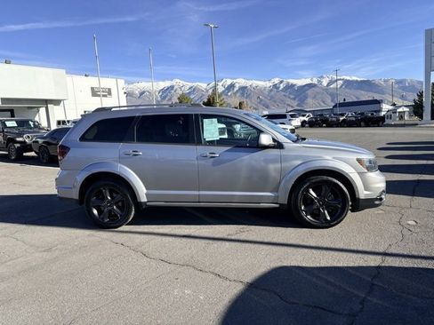 Used 2018 Dodge Journey Crossroad image 2