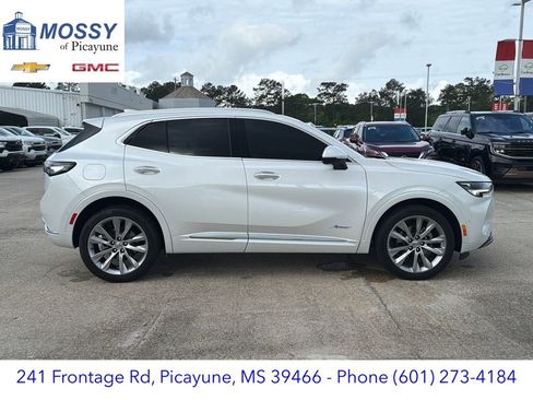 Certified 2023 Buick Envision Avenir image 8