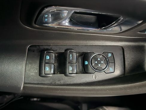 Used 2018 Ford Taurus SEL w/ Equipment Group 201A image 24