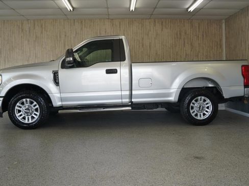 Used 2017 Ford F250 XLT RWD image 5